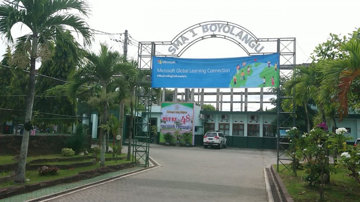 Aktivitas di SMAN 1 Boyolangu terpantau sepi pasca-kebijakan penghentian PTM di Tulungagung. (Foto: Putra Pamungkas/jatimnow.com)