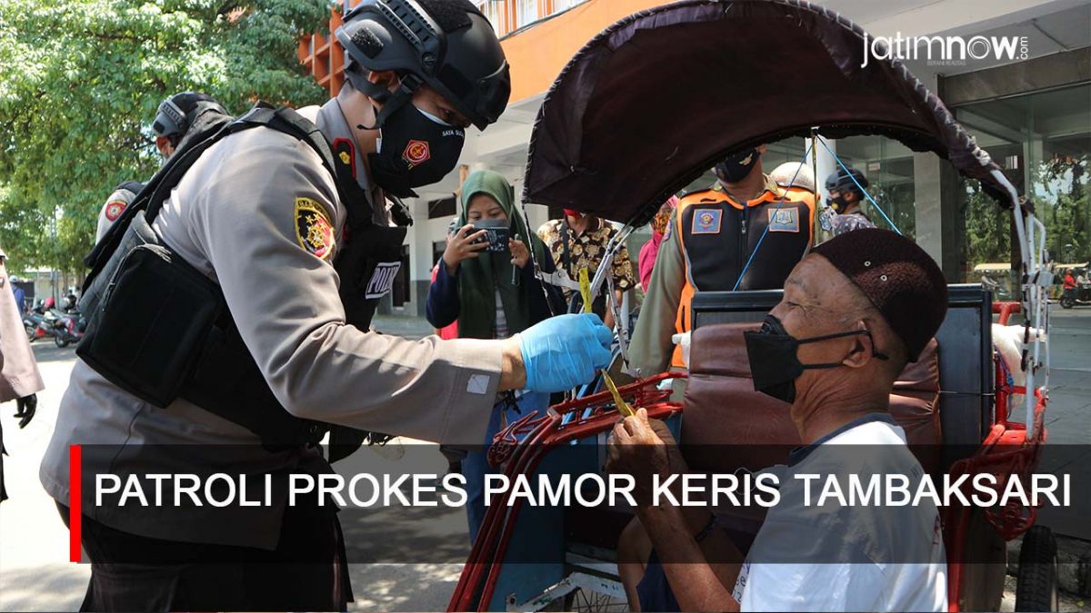 Video: Aksi Pamor Keris Tambaksari Bagikan Vitamin hingga Jas Hujan