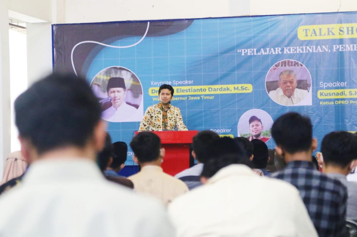 Wagub Jatim Emil Elistianto Dardak saat menjadi pembicara di UMM Malang. (Foto: Humas Pemprov Jatim for jatimnow.com)