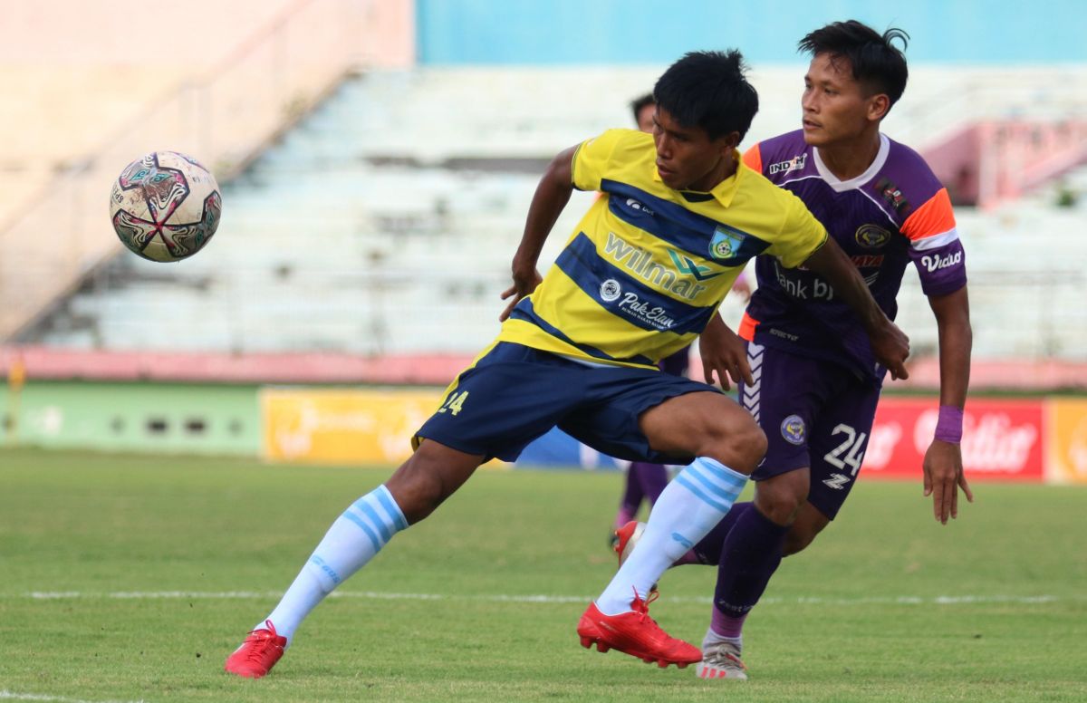 Pertandingan antara Gresik United dan PSGC Ciamis (Foto: Media Officer Gresik United for jatimnow.com)