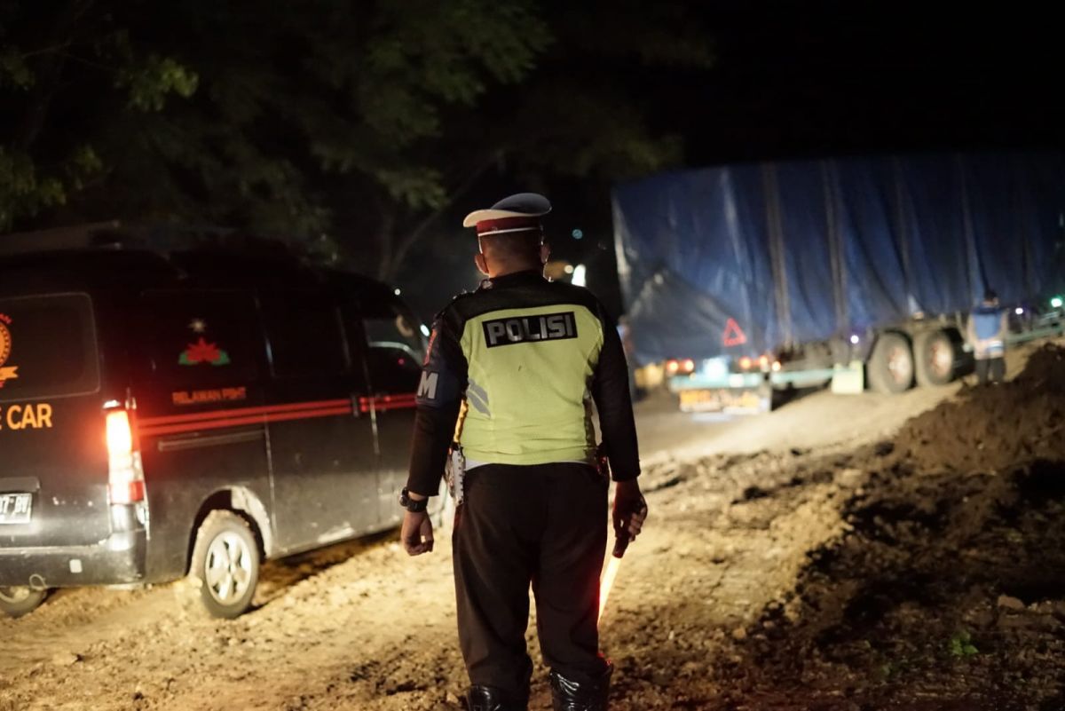 Jalur Ponorogo-Pacitan sudah mulai dilintasi (Foto: Satlantas Polres Ponorogo/jatimnow.com)