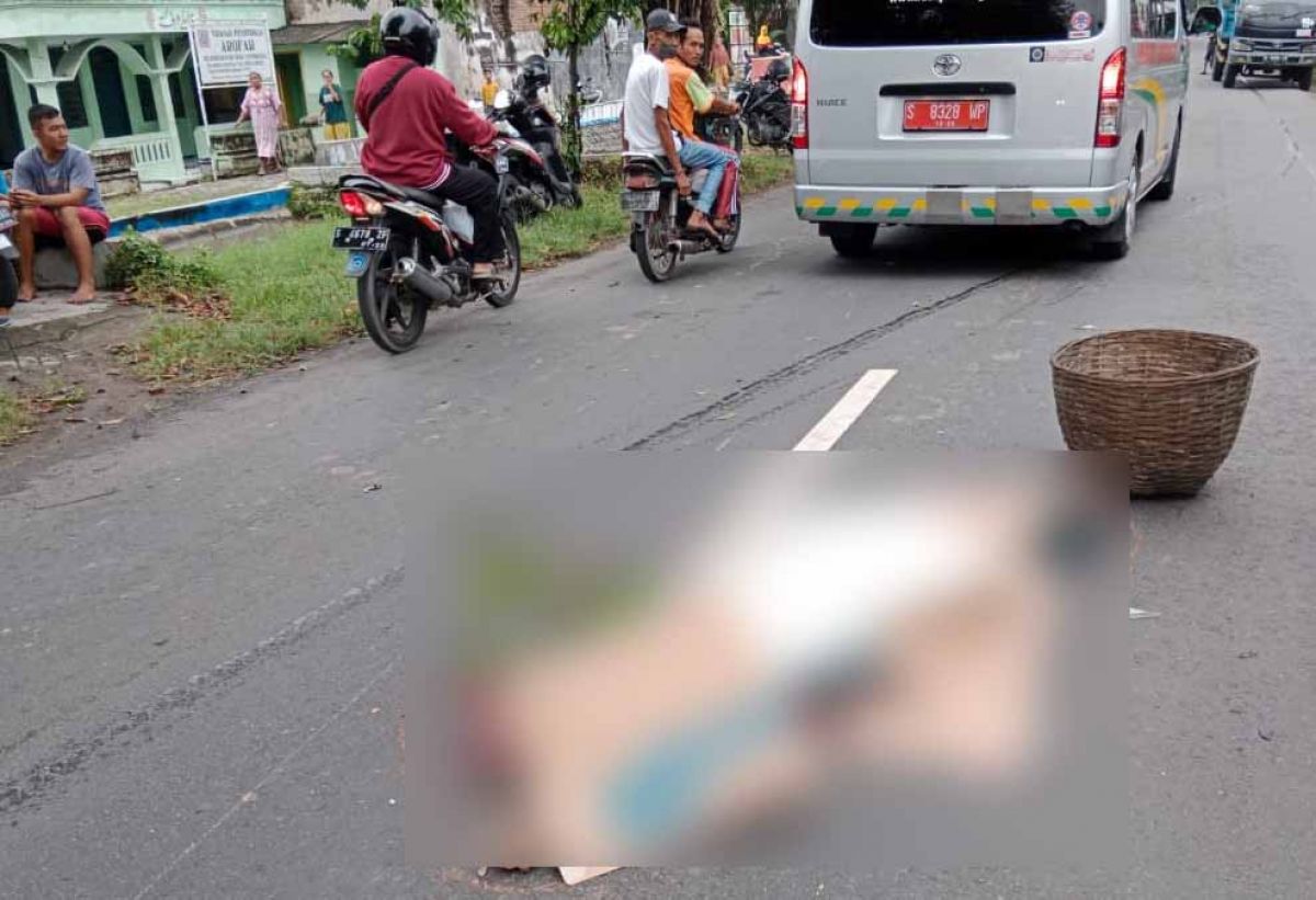 Kecelakaan Beruntun 3 Motor, Pelajar SMK di Jombang Tewas