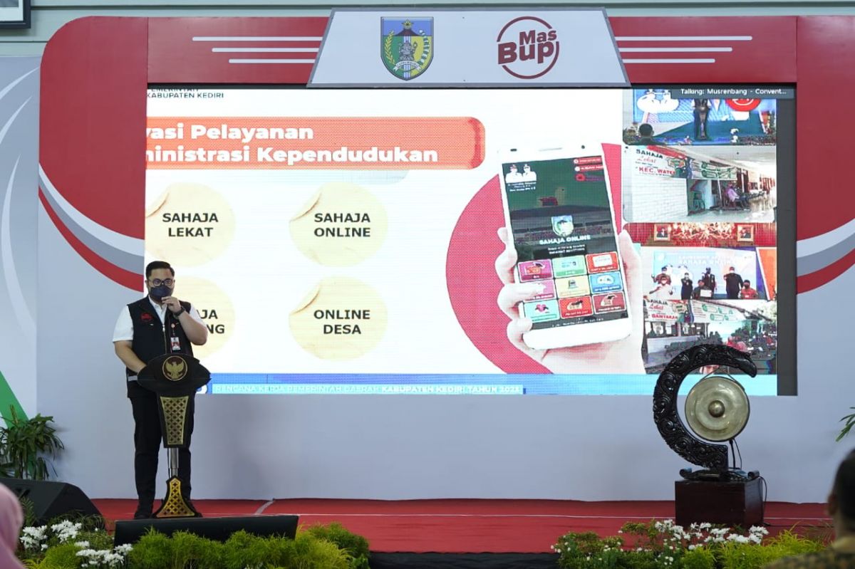 Bupati Kediri Hanindhito Himawan Pramana.(Foto: Humas Pemkab Kediri)