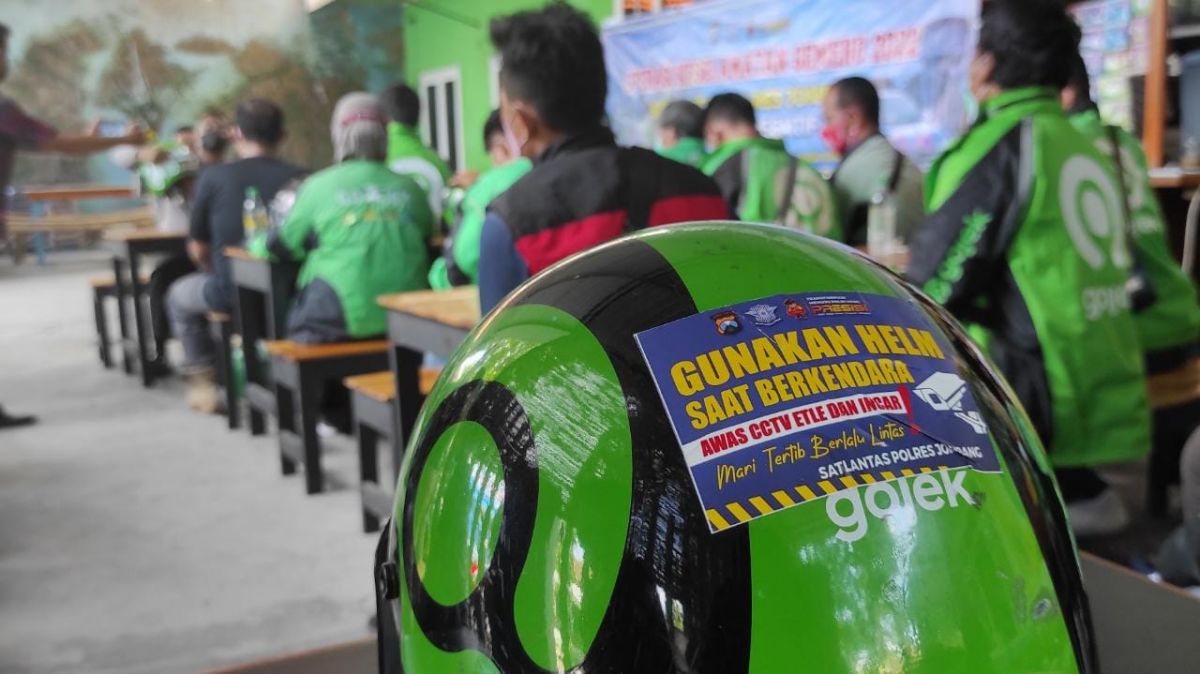 Operasi Keselamatan Semeru 2022, Polres Jombang Sasar Ratusan Ojol