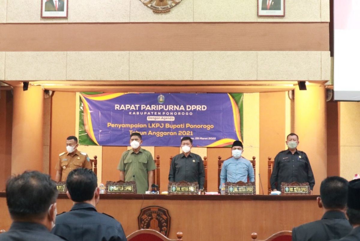 Paripurna LKPJ Bupati Ponorogo. (Foto: Mita Kusuma/jatimnow.com)