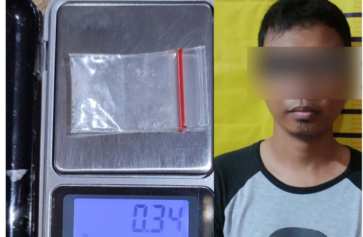 Kolase pemuda dan sabu yang dibawanya diamankan di Mapolsek Tambaksari, Surabaya