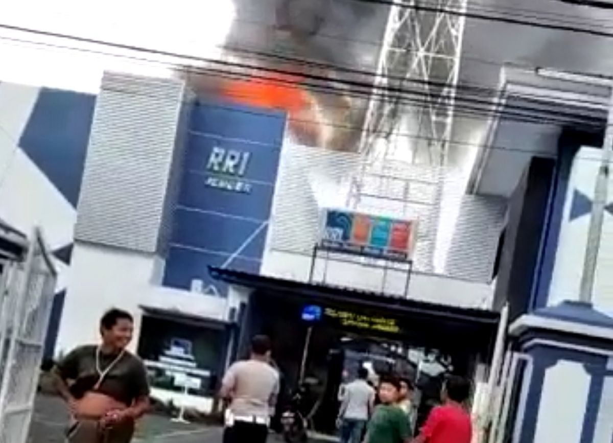 Kantor RRI di Jember Dikabarkan Terbakar