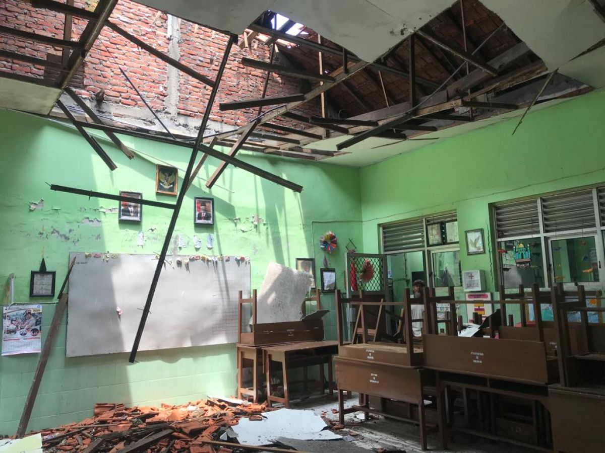 Ruang Kelas SDN Waru II Rusak Parah, Pembelajaran Pindah ke Musala