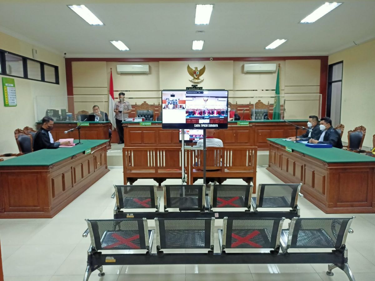 Bos Tambang Bulusari Pasuruan Jalani Sidang Dakwaan di Pengadilan Tipikor