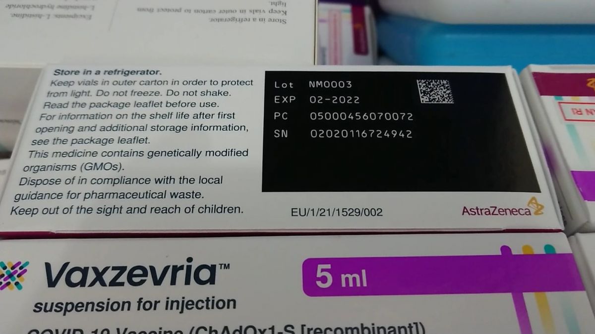 Stok vaksin Astra Zeneca yang kedaluwarsa di Dinkes Tulungagung (Foto: Bramanta Pamungkas/jatimnow.com)