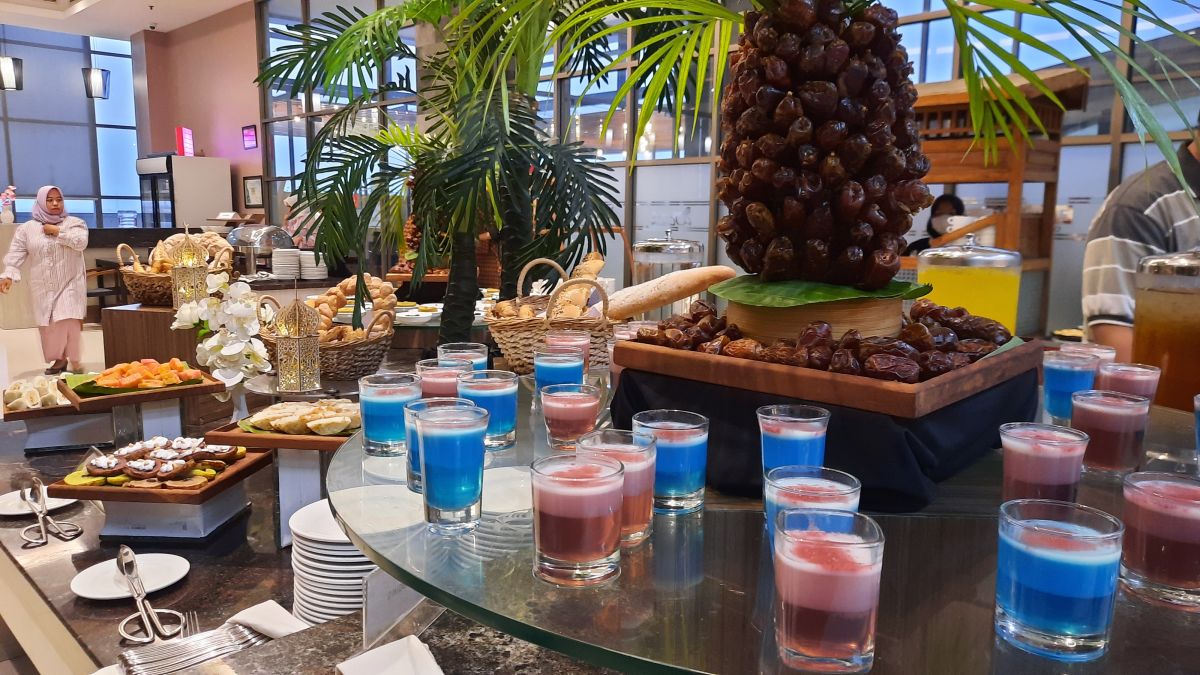 Hidangan yang disajikan Ayola Sunrise Hotel. (Achmad Supriyadi/jatimnow.com)