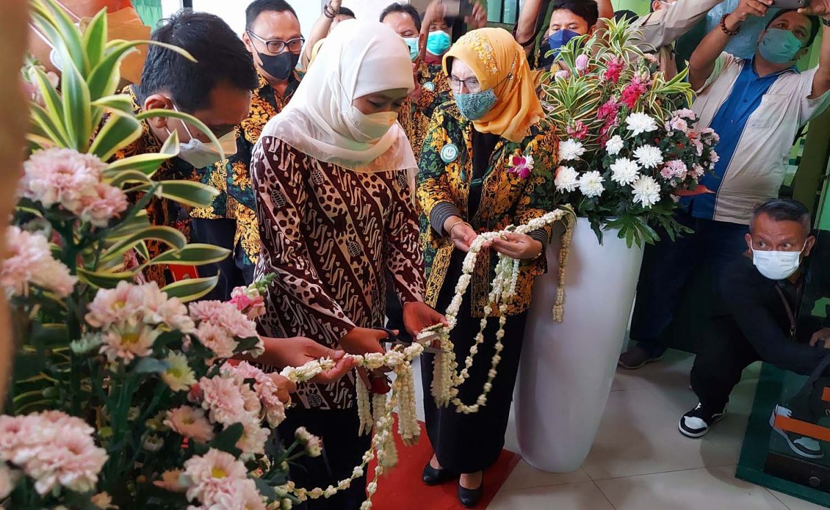 Khofifah saat meresmikan RSUD Husada Prima Surabaya (Foto: Ni'am Kurniawan/jatimnow.com)