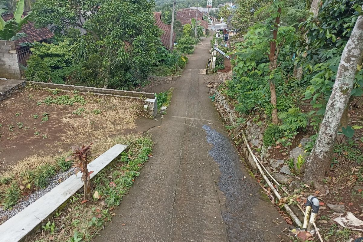 Dinas Perkim Jombang Kembangkan Saluran Air Bersih ke Permukiman di Wonosalam