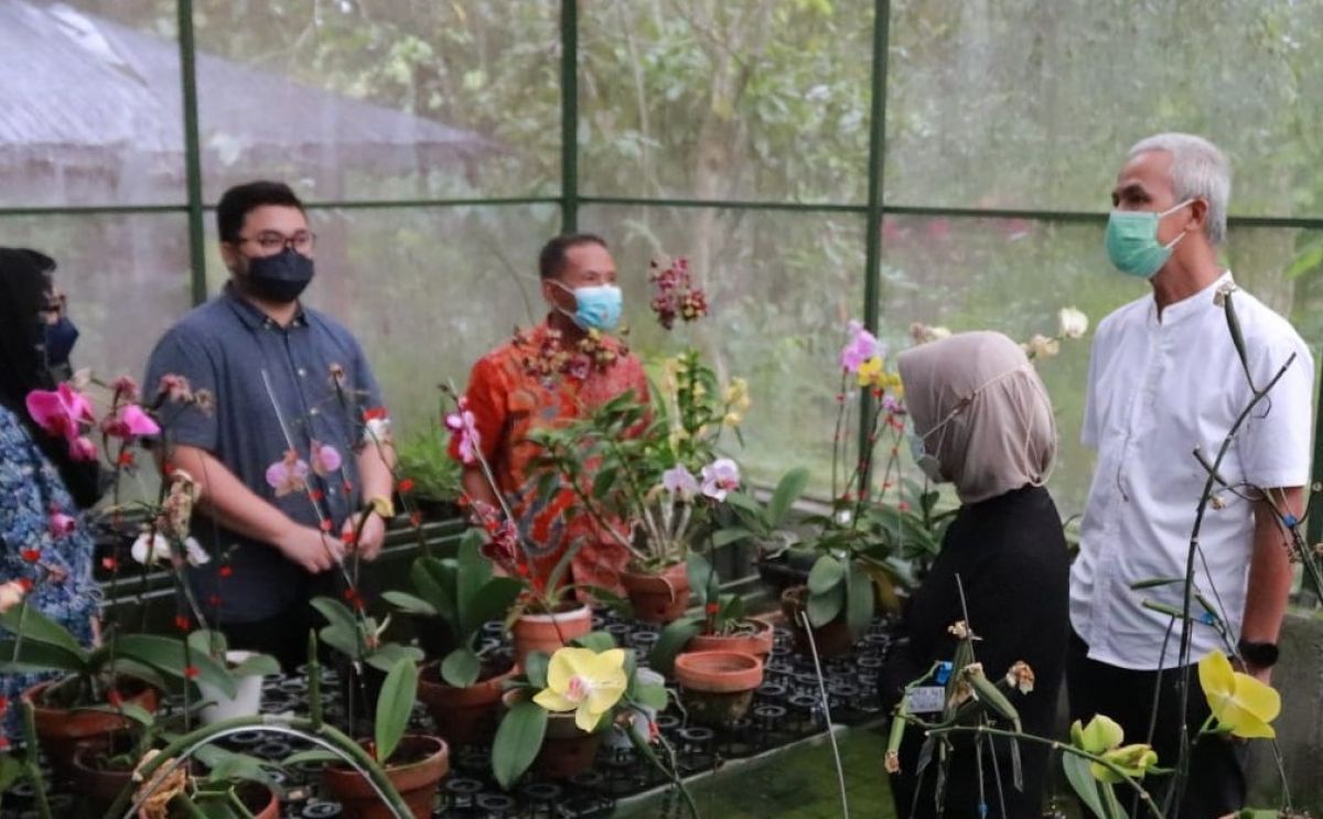 Ditemani Mas Dhito, Ganjar Pranowo dan Istri Mampir ke Kampung Anggrek Kediri