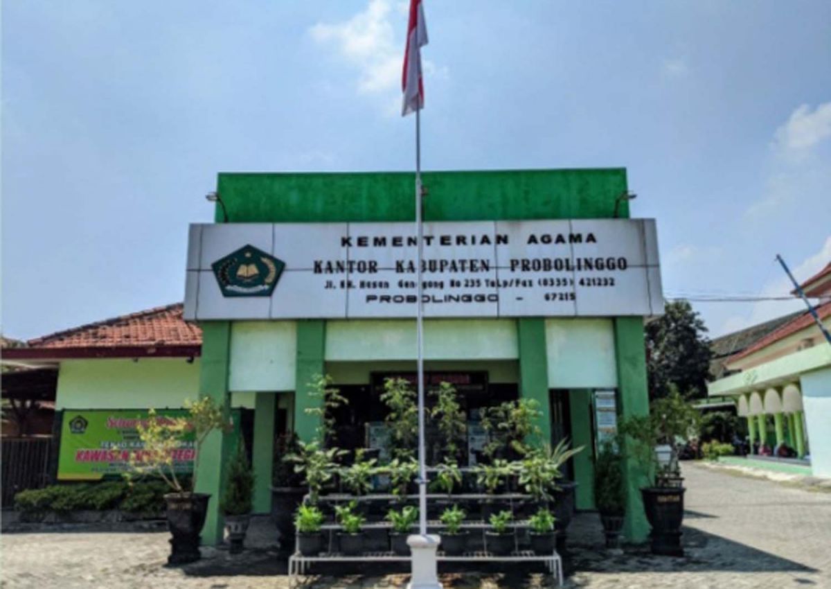 Kantor Kemenag Probolinggo (Foto: Mahfud Hidayatullah/jatimnow.com)