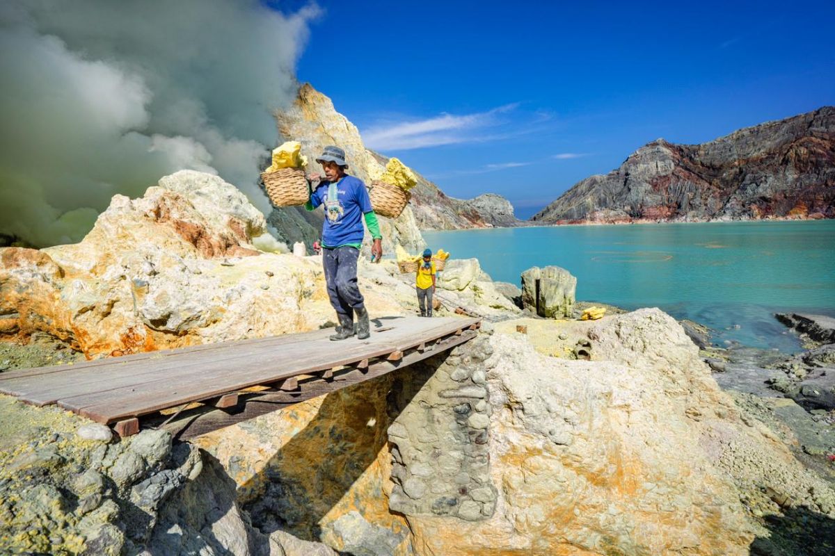 Kendahan Kawah Ijen bisa segera dinikmati wisatawan. (Foto: Humas Pemkab Banyuwangi)