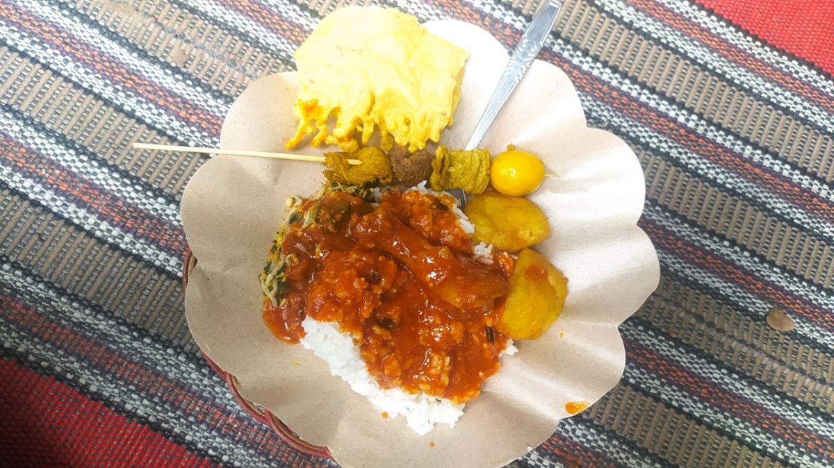 Satu dari sederet kuliner Lamongan yang wajib dijajal pemudik.(Foto : Adyad Ammy Iffansah/jatimnow.com)