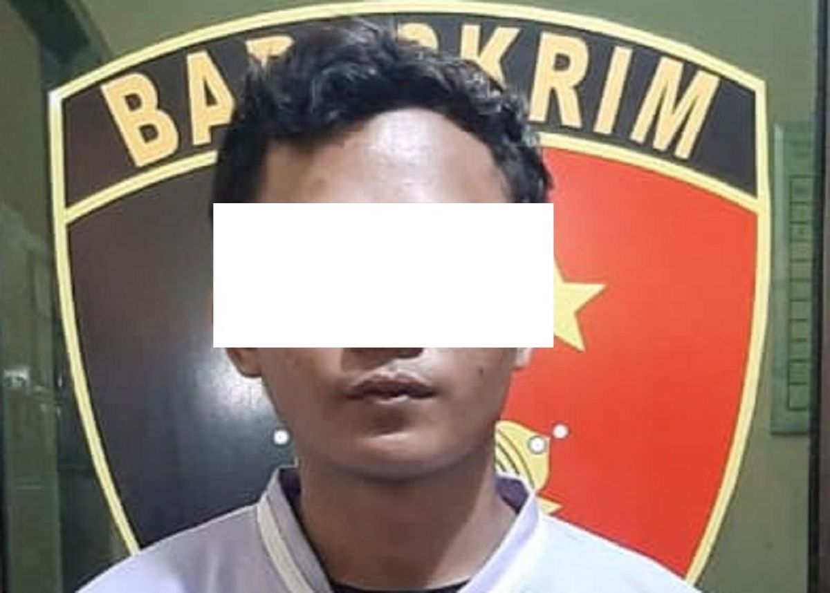 Kholikul Indramaji, pelaku penusukan di Mojokerto diamankan polisi. (Foto: Polsek Jetis for jatimnow.com)