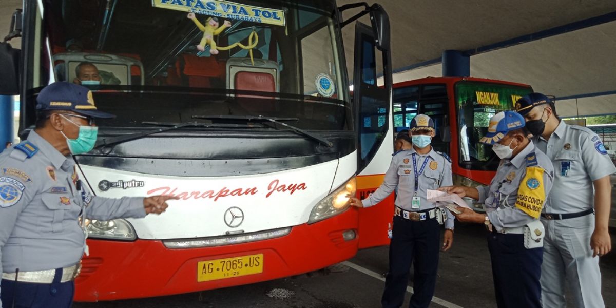 Dishub Kota Kediri Periksa Kelayakan Angkutan Mudik Lebaran di Terminal Tamanan