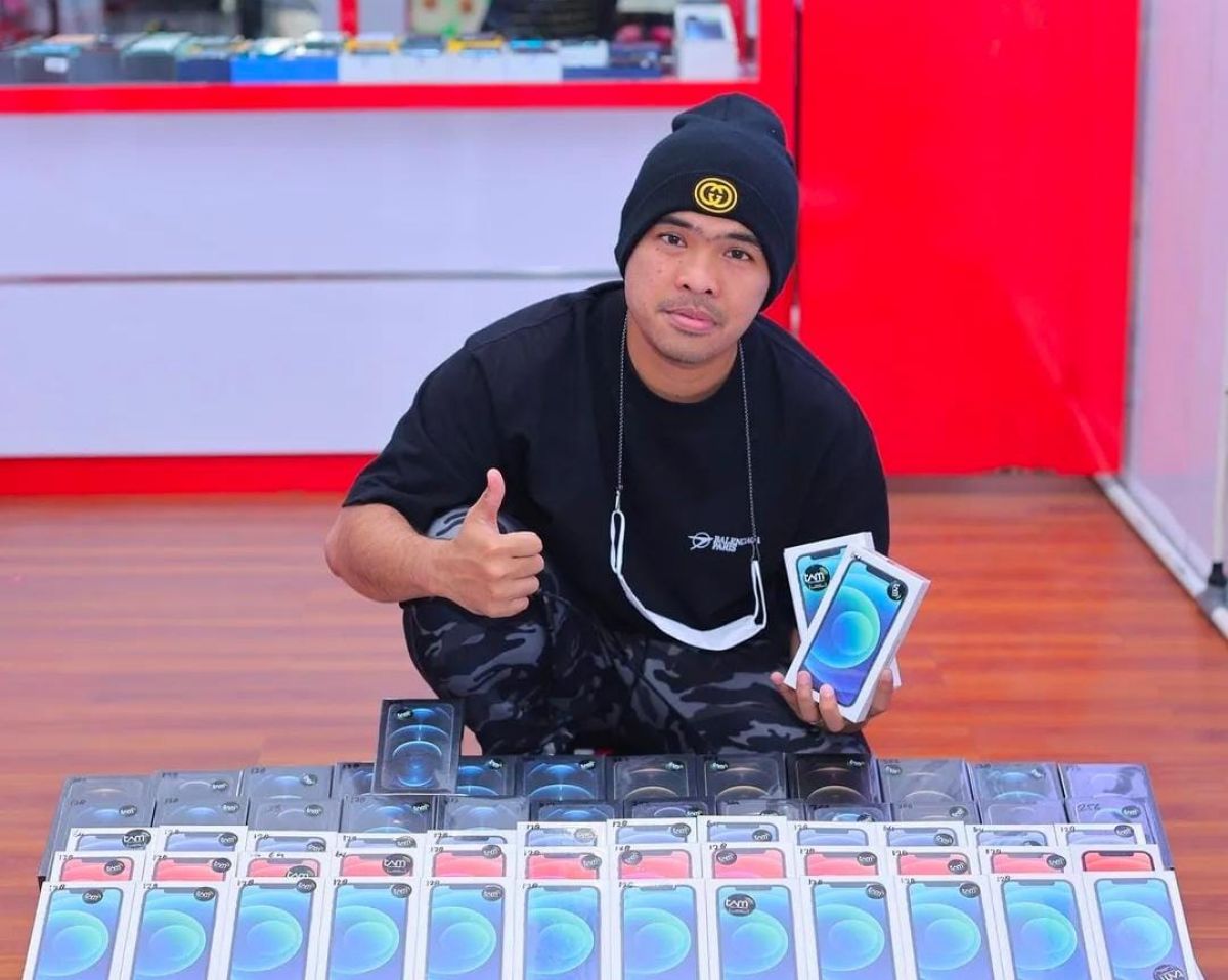 Pemilik PS Store, Putra Siregar (Foto: Instagram @putrasiregarr17)