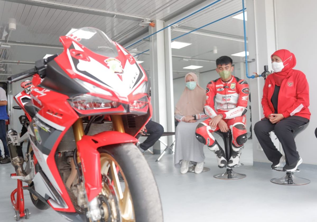 Mario Aji Cetak Rekor di Moto3 Italia 2022, Khofifah: Prestasi Terbaik