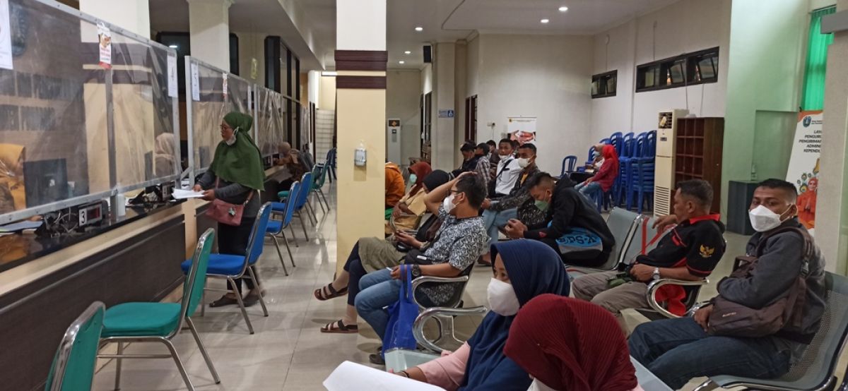 Kantor Dispendukcapil Ponorogo.(Foto: Mita Kusuma/jatimnow.com)