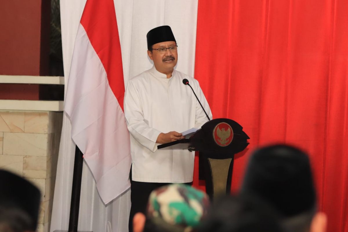 Wali Kota Pasuruan, Saifullah Yusuf (Gus Ipul) dalam rapat paripurna bersama DPRD (Foto: Moch Rois/jatimnow.com)