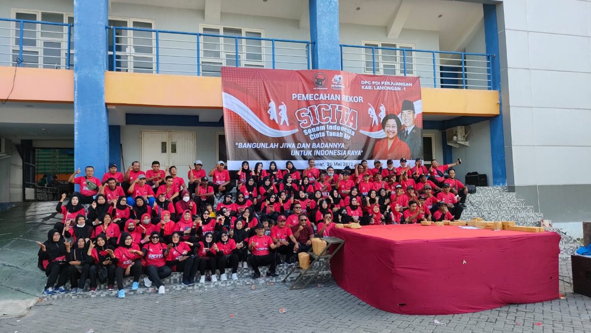 Salah satu lokasi pelaksanaan senam Sicita yang digelar DPC PDI Perjuangan Lamongan. (Foto : Adyad Ammy Iffansah/jatimnow.com)