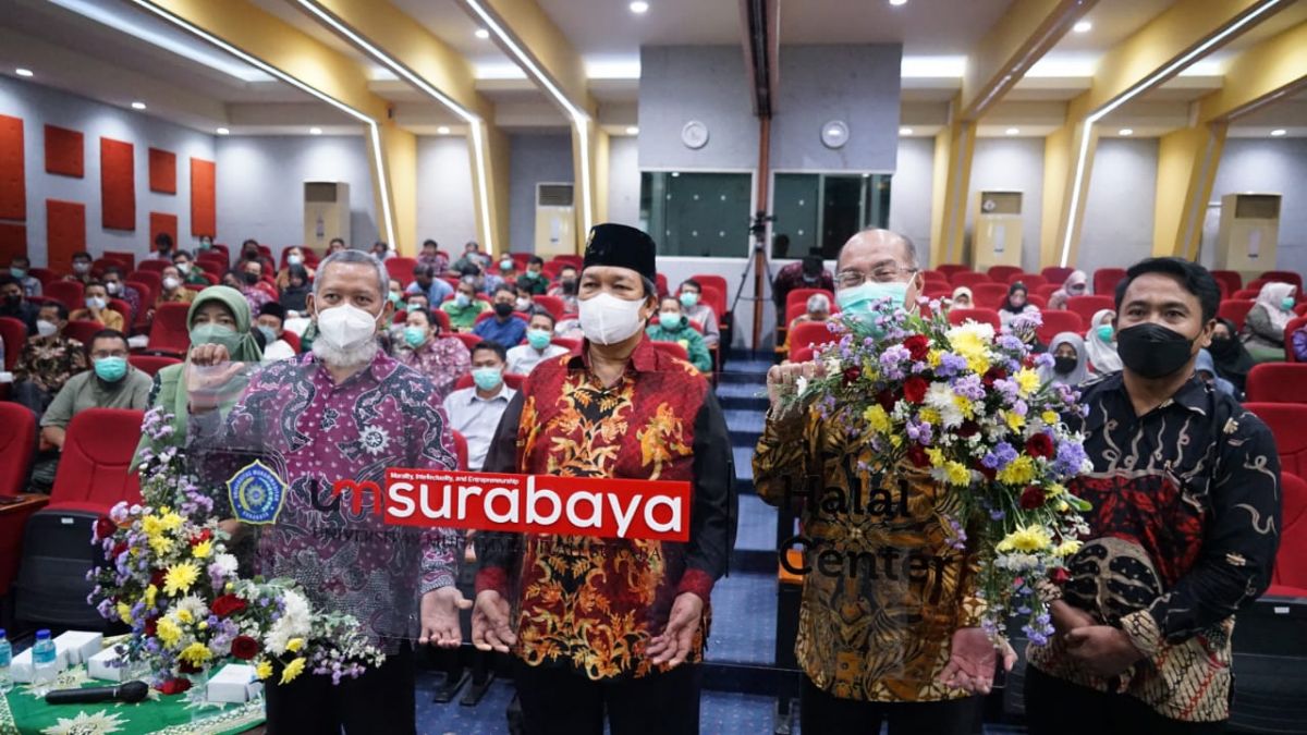 Peresmian Halal Center UM Surabaya. (Foto: Humas UM Surabaya)