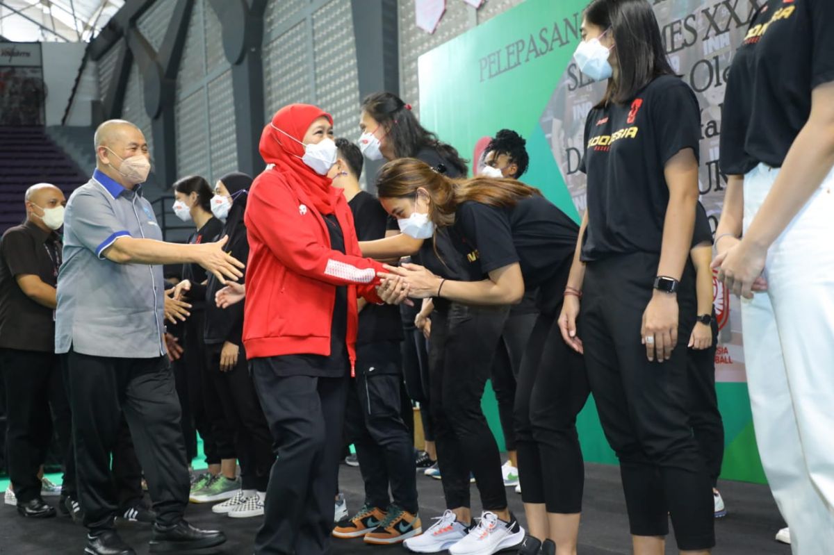 Khofifah Berharap Timnas Basket Putri Curi Medali Emas Sea Games XXXI Vietnam
