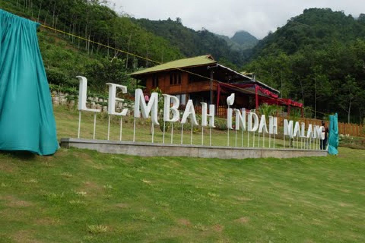 Lembah Indah Malang di kawasan Gunung Kawi (Foto: Rizal Adhi Pratama/jatimnow.com)
