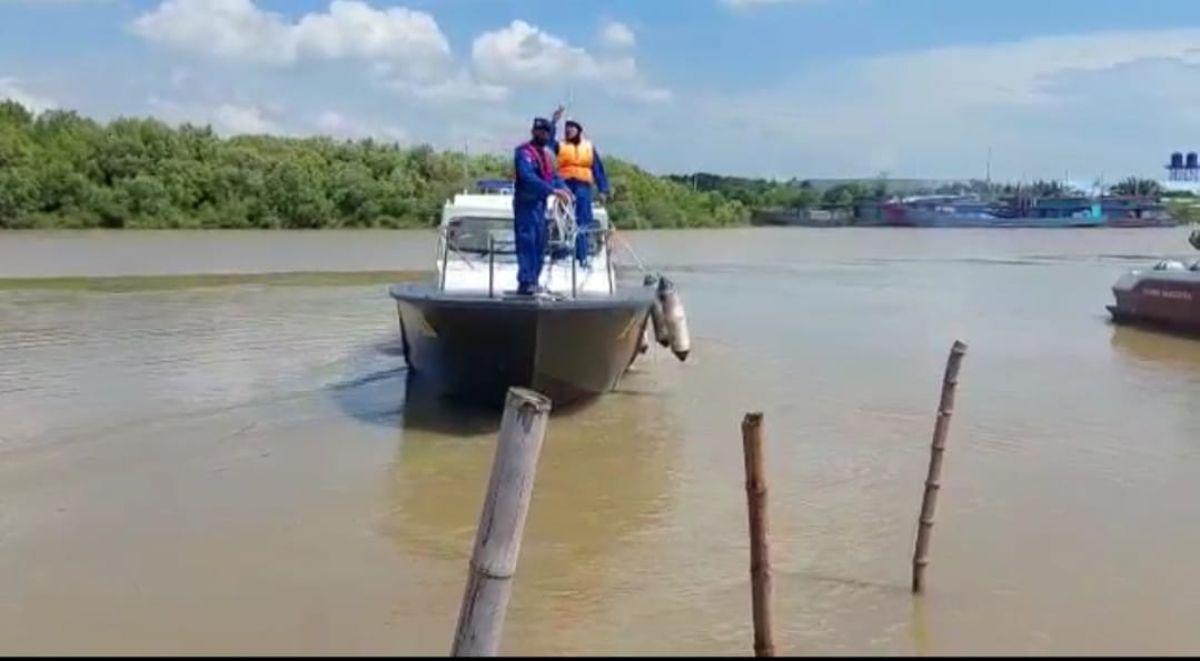 Perahu Tenggelam di Perairan Lamongan, 1 Nelayan Masih Hilang