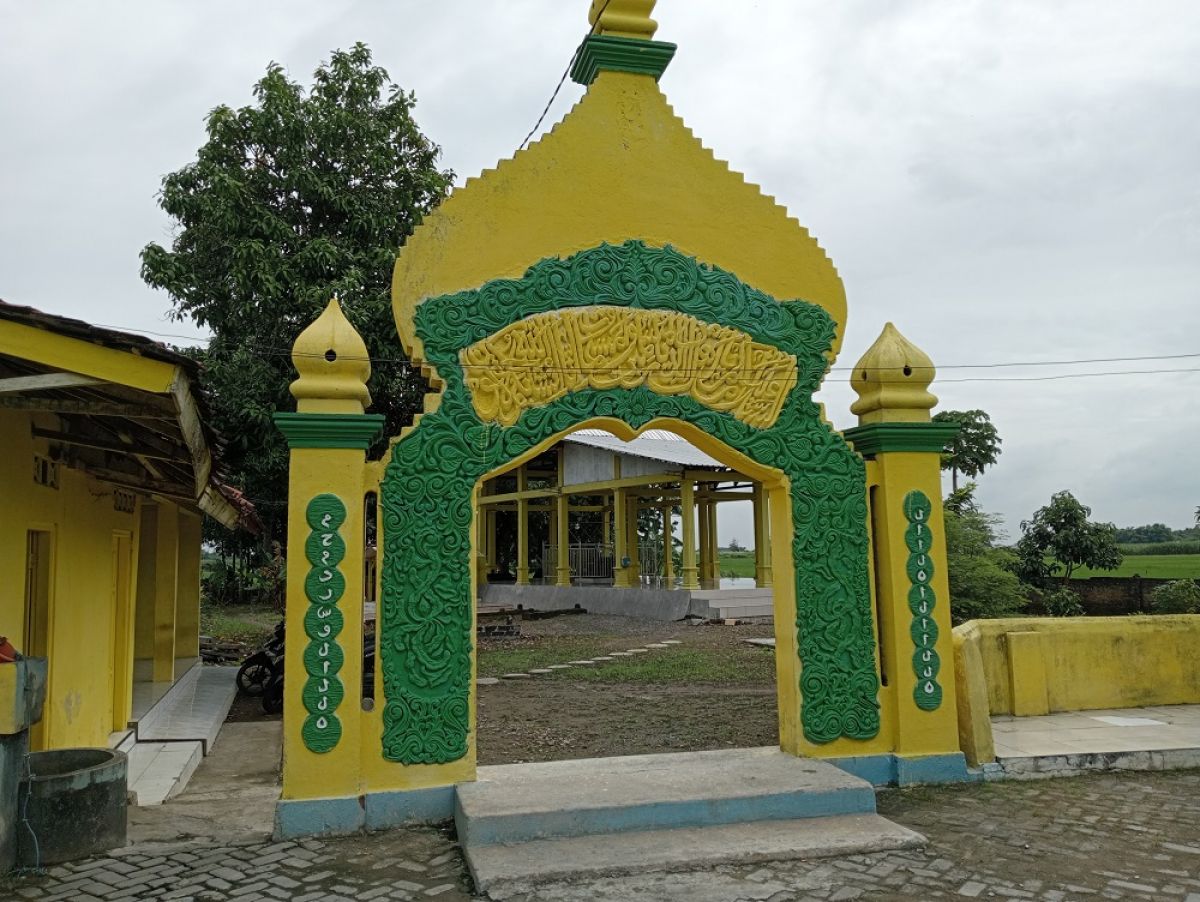 Areal makam keramat yang ada di Dusun Banyuarang, Desa Banyuarang, Kecamatan Ngoro, Jombang. (Foto-foto: Elok Aprianto/jatimnow.com)