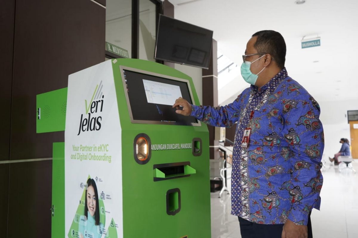 Dorongan Mas Dhito untuk Layanan Adminduk di Kediri Berbuah Apresiasi Kemendagri