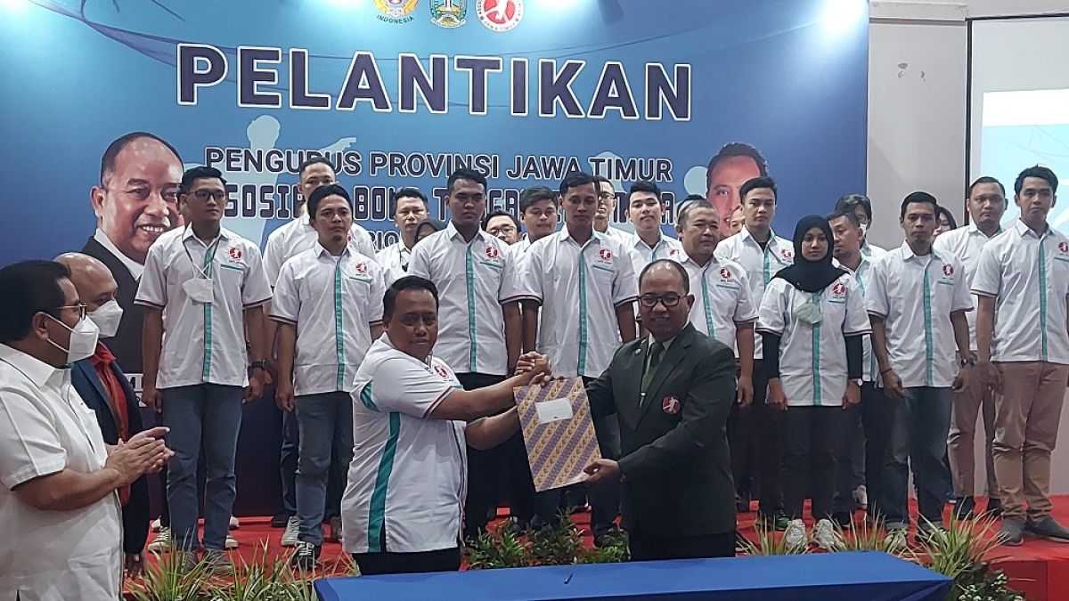 Pengukuhan pengurus ABTI Jatim (Foto: Ni'am Kurniawan/jatimnow.com)