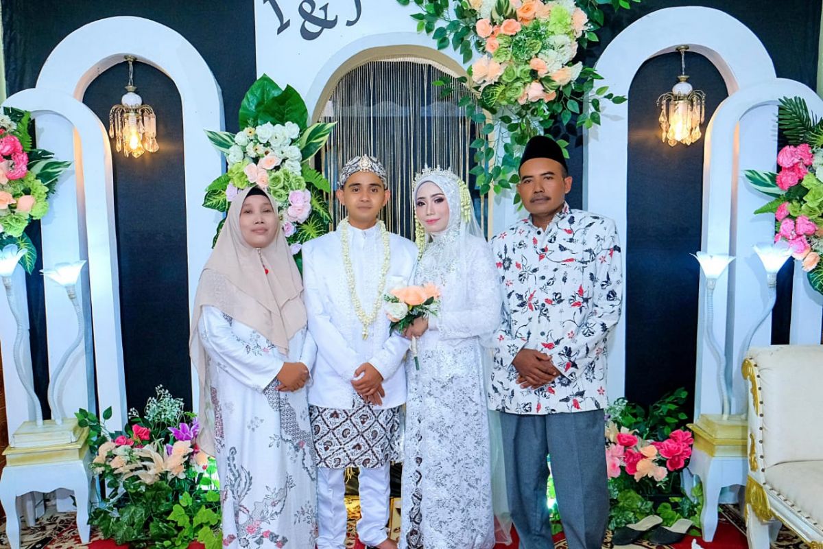 Wow! 1.697 Pasangan di Lamongan Lepas Masa Lajang di Bulan Syawal