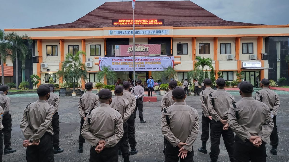 Pelatihan bagi warga Gresik oleh PHE-WMO dengan BLK. (Foto: Humas PHE-WMO/jatimnow.com)