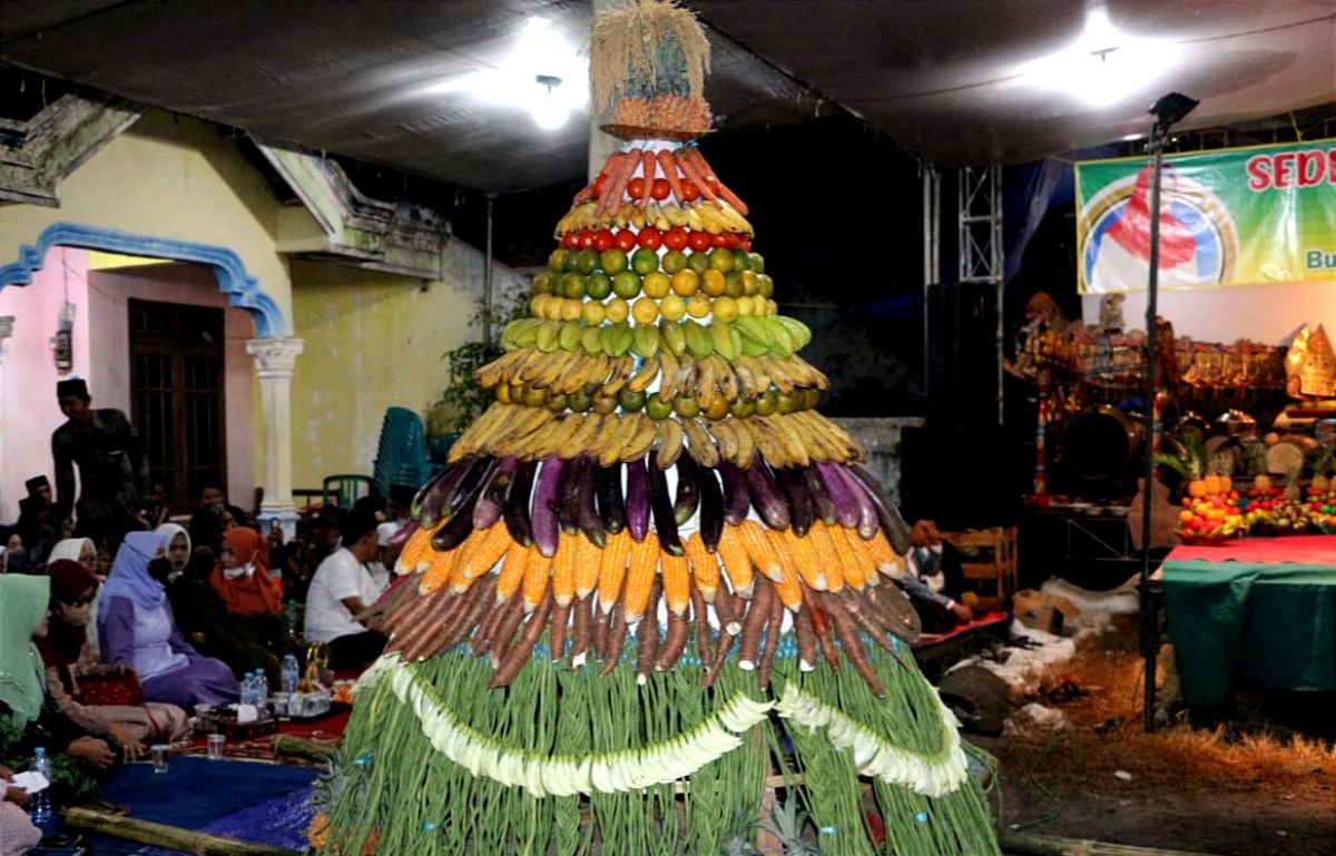 Tradisi Sedekah Bumi di Desa Pacuh Gresik Kembali Digelar