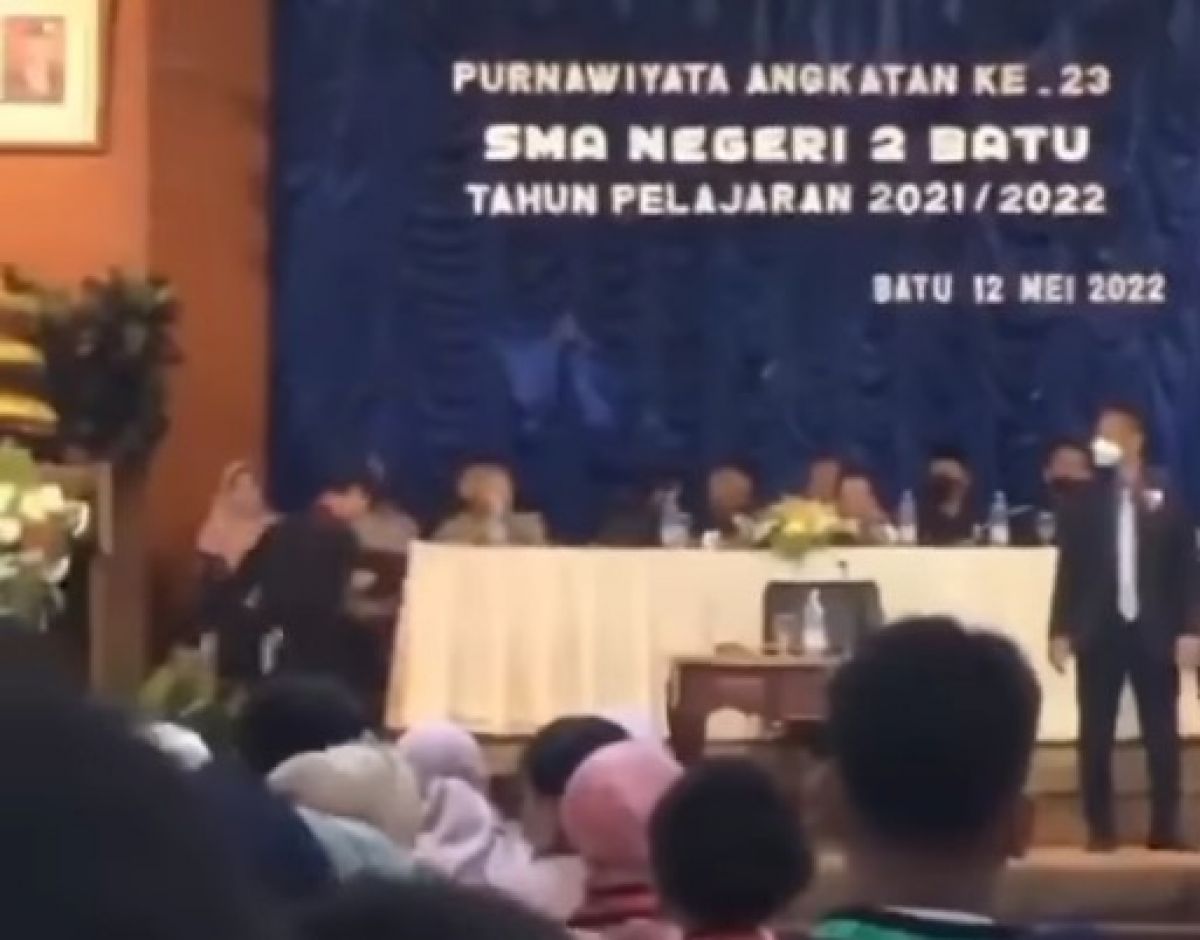 Tangkapan layar pelajar lakukan siuuu khas Cristiano Ronaldo