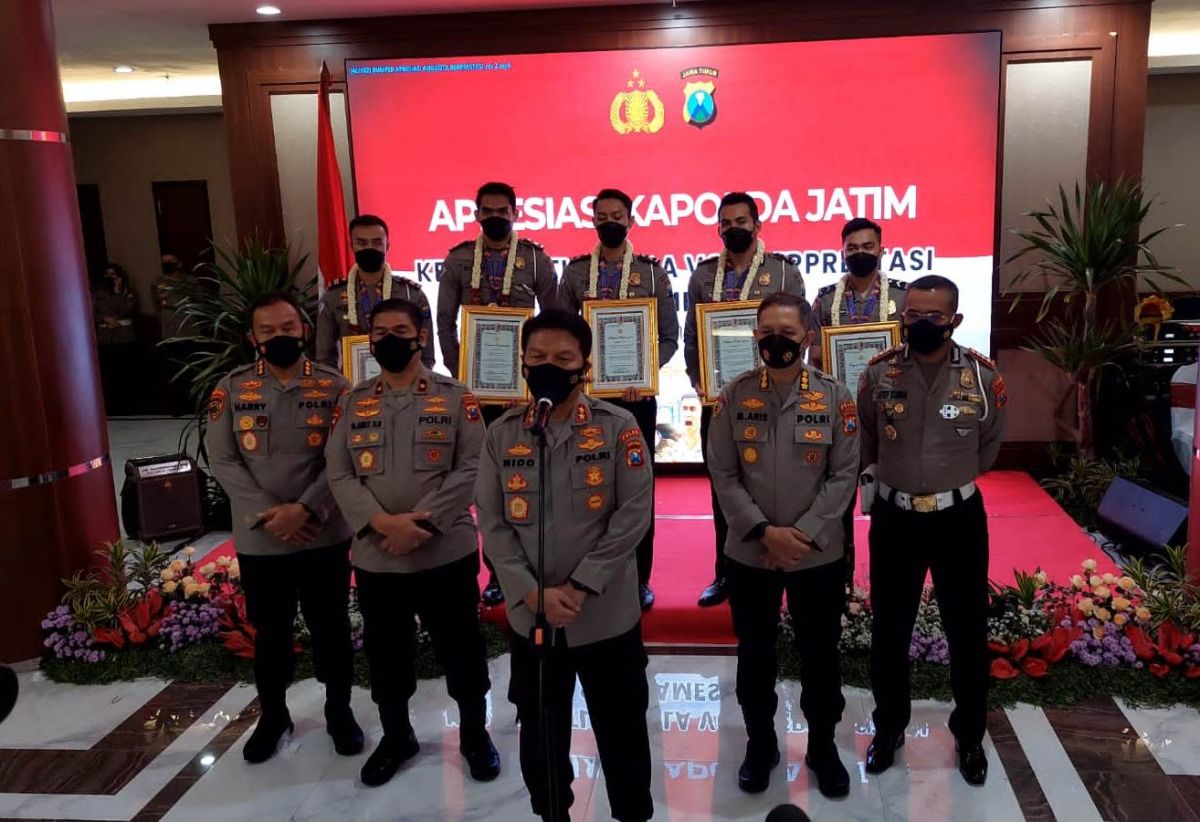 Sumbang Medali Emas, Timnas Voli Putra dari Anggota Polda Jatim Diganjar Reward