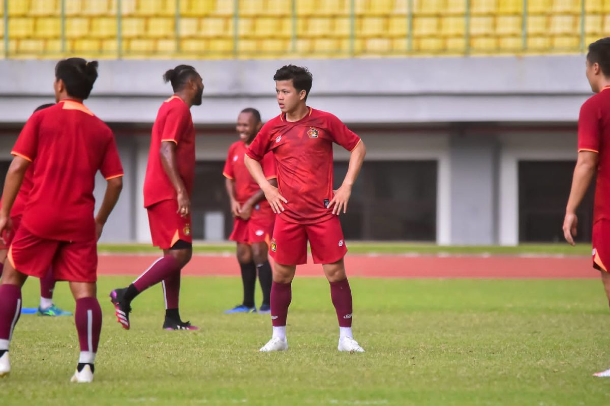 Bayu Otto dalam pemusatan latihan bersama Persik Kediri. (Foto : Media Officer Persik Kediri/Jatimnow.com)