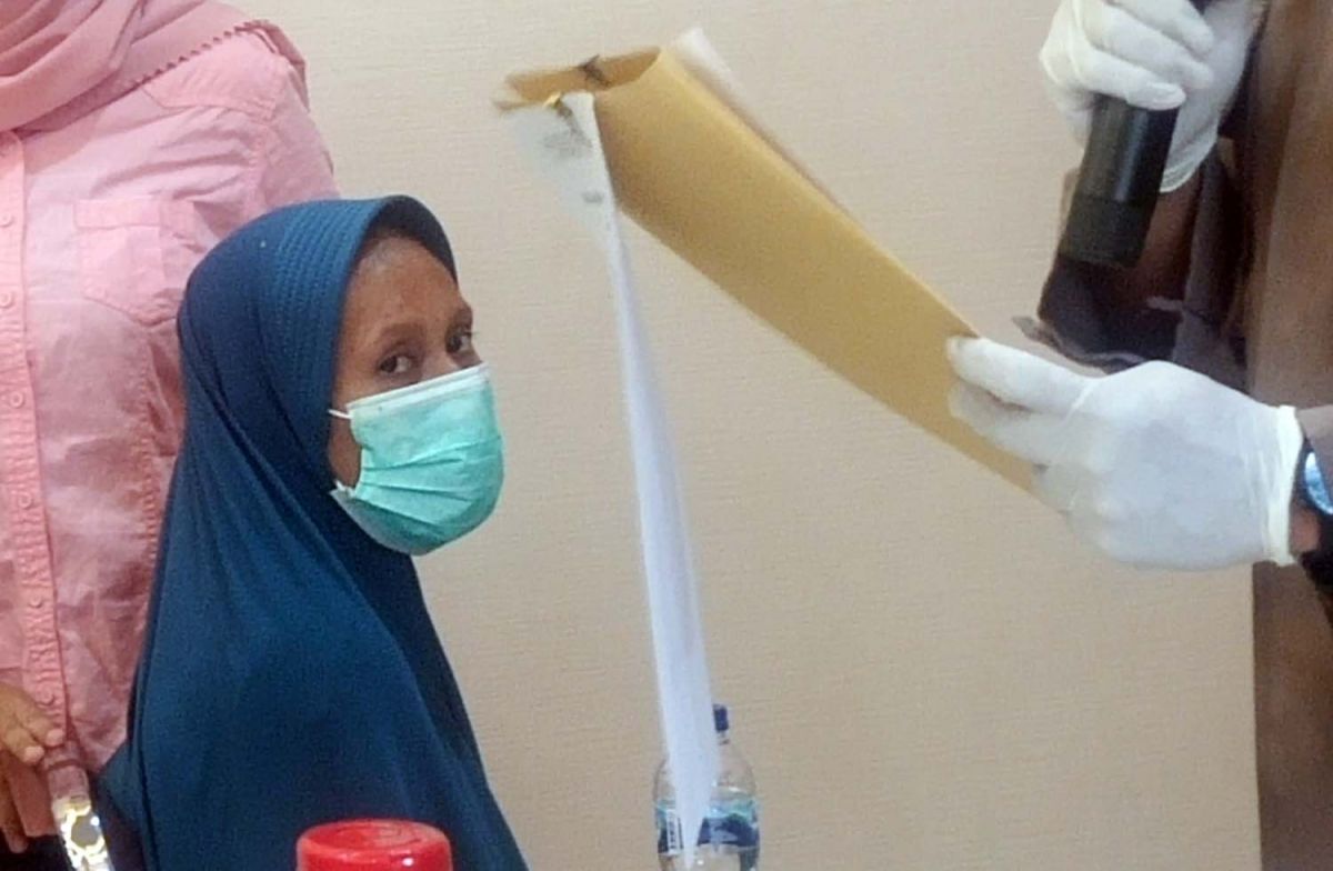 Eka Sari Zuni, ibu yang tega aniaya bayi kandungnya hingga tewas di Surabaya (Foto: Zain Ahmad/jatimnow.com)