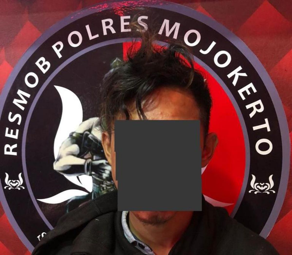 Pelaku Achmad Farits otak dari aksi penjambretan.(Foto: Satreskrim Polres Mojokerto for jatimnow.com)