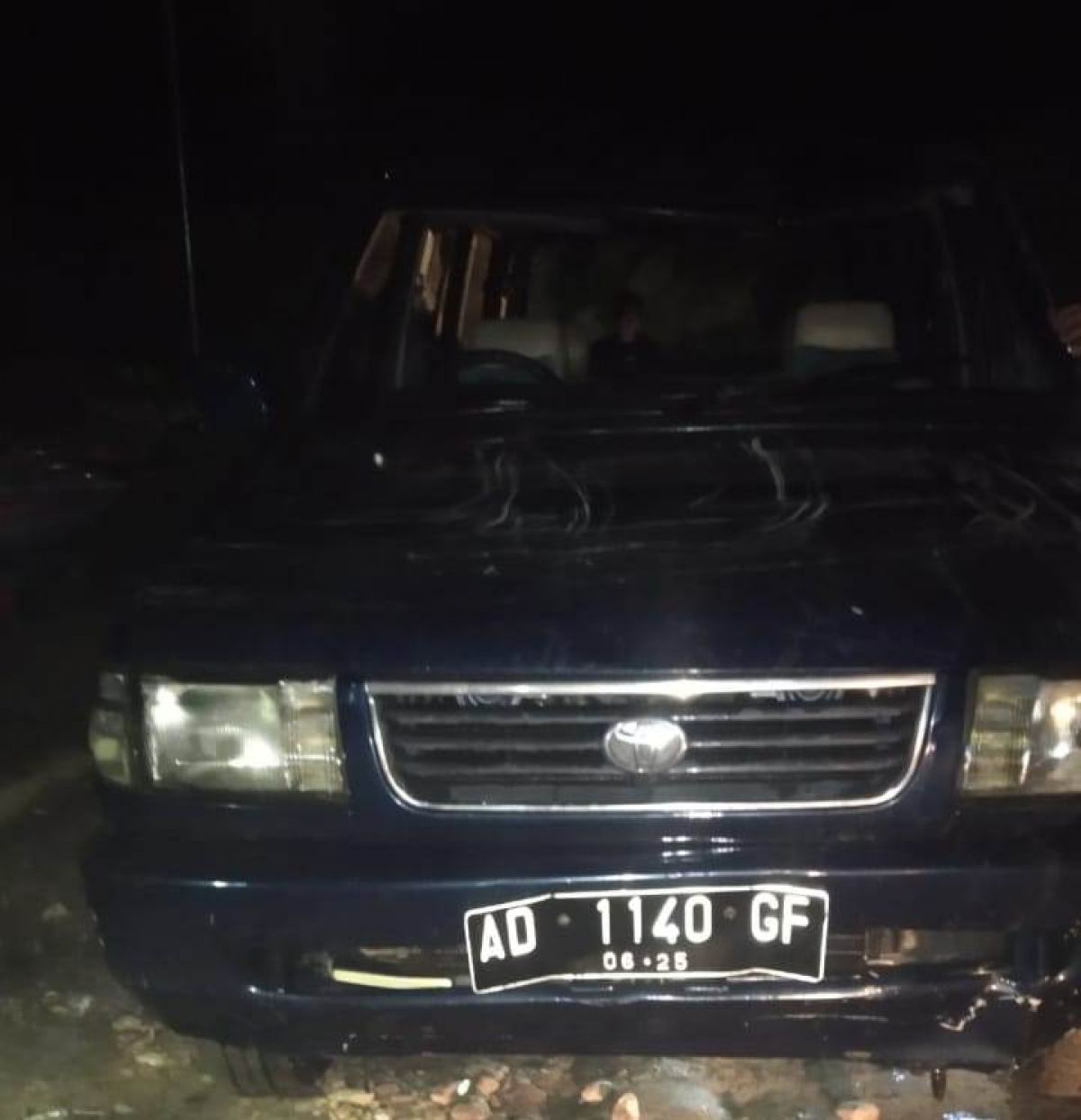 Pilihan Pembaca: Kijang Tenggelam di Ngebel, Kos Mesum, Serangan Ular Piton