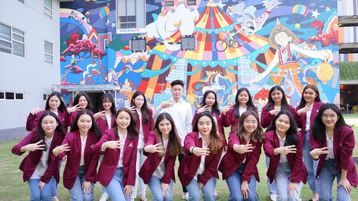 Mahasiswa UC Surabaya penerima beasiswa IISMA 2022.(Foto: Humas Universitas Ciputra Surabaya for Jatimnow.com)