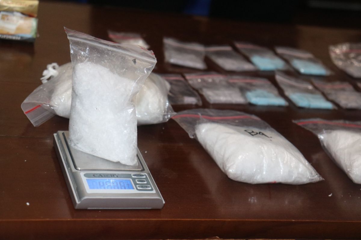 Barang bukti yang berhasil diamankan petugas. (Foto: Mita Kusuma/jatimnow.com)