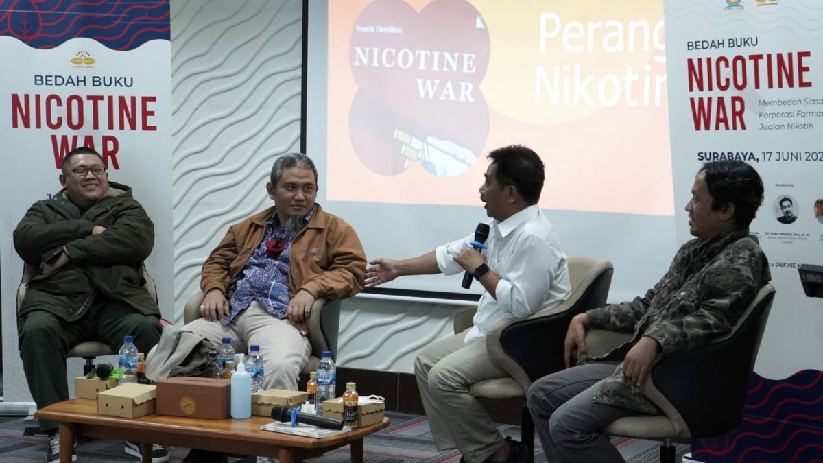 Nicotine War Goes Unair: Membedah Siasat Korporasi Farmasi Jualan Nikotin