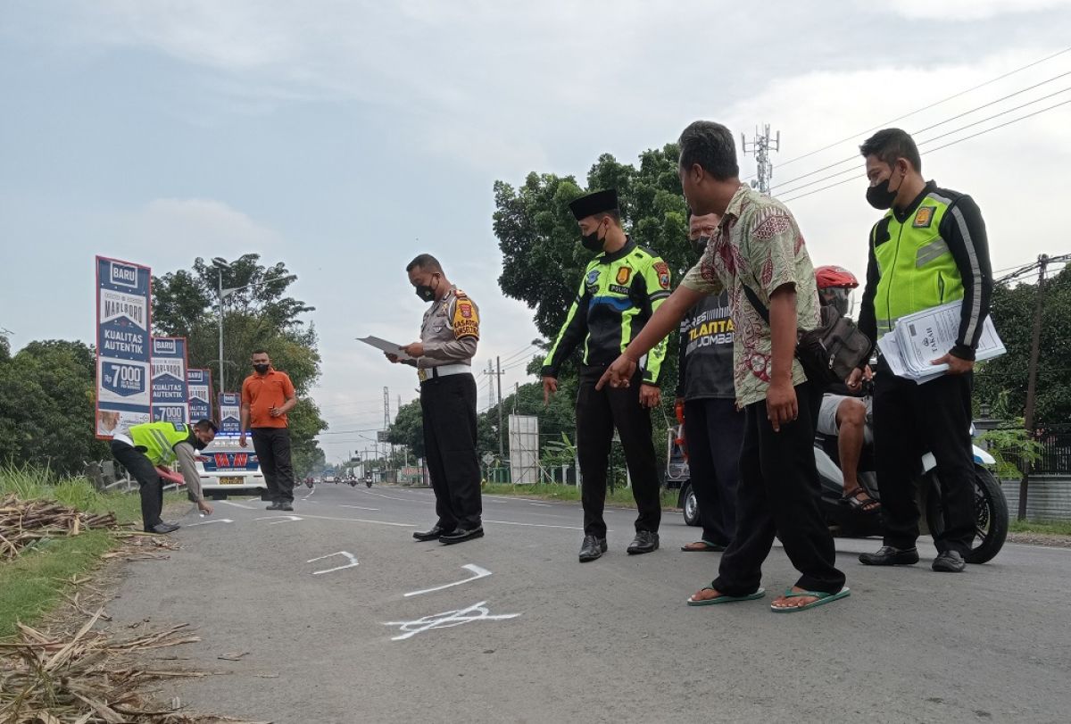 Hasil Olah TKP, Ini Penyebab Truk Tebu di Jombang Terguling Tewaskan 4 Orang