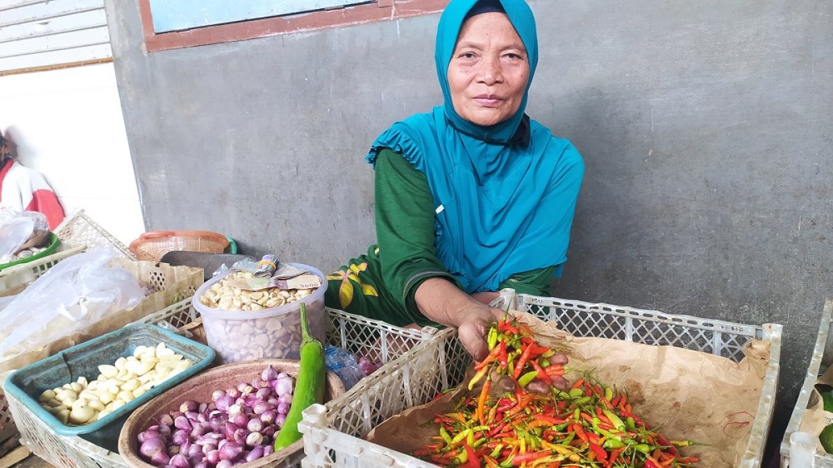 Tekan Harga Cabai, Pedagang di Lamongan Gunakan Siasat Ini