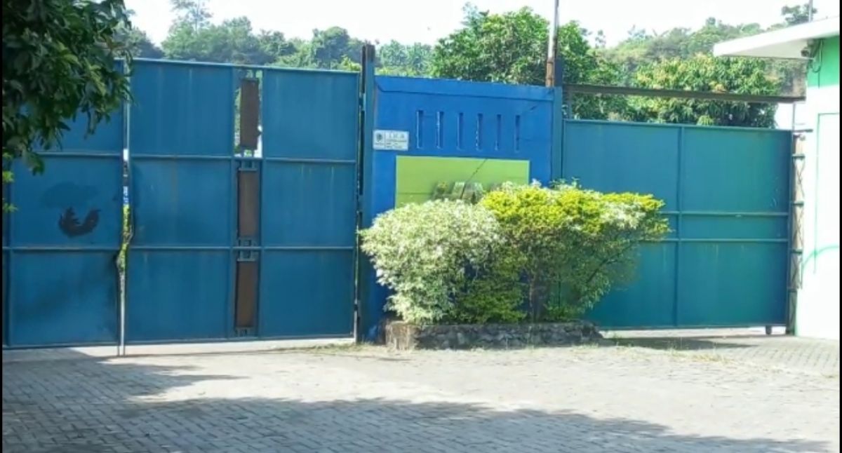 PT HAN, lokasi kejadian dua pekerja tewas akibat menghirup gas dari sisa limbah. (Foto: Assegaf for jatimnow.com)